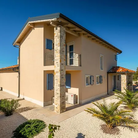 Beautiful In With Sauna Holiday home *